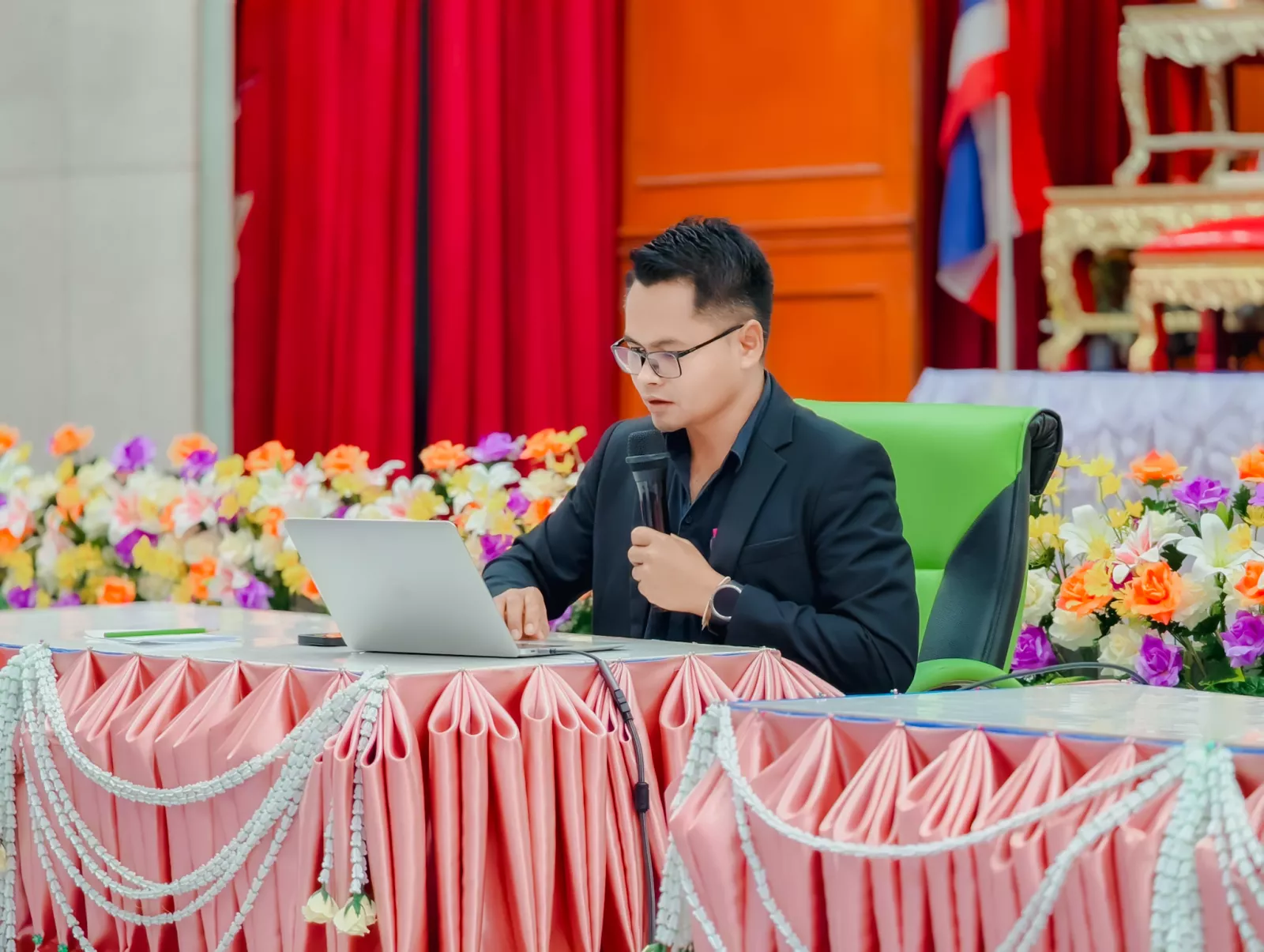 วิทยากรประชุมเชิงปฏิบัติการ กรรมการตัดสินศิลปหัตถกรรม ครั้งที่ 73